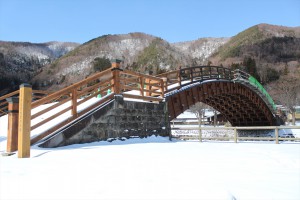 春が来るのが楽しみな、道の駅「奈良井木曽の大橋」